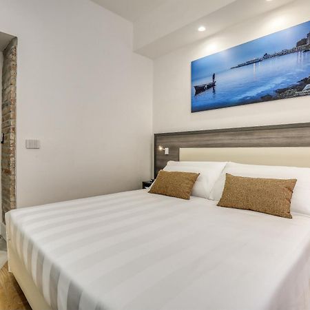 Gallery Suite Civitavecchia Kamer foto
