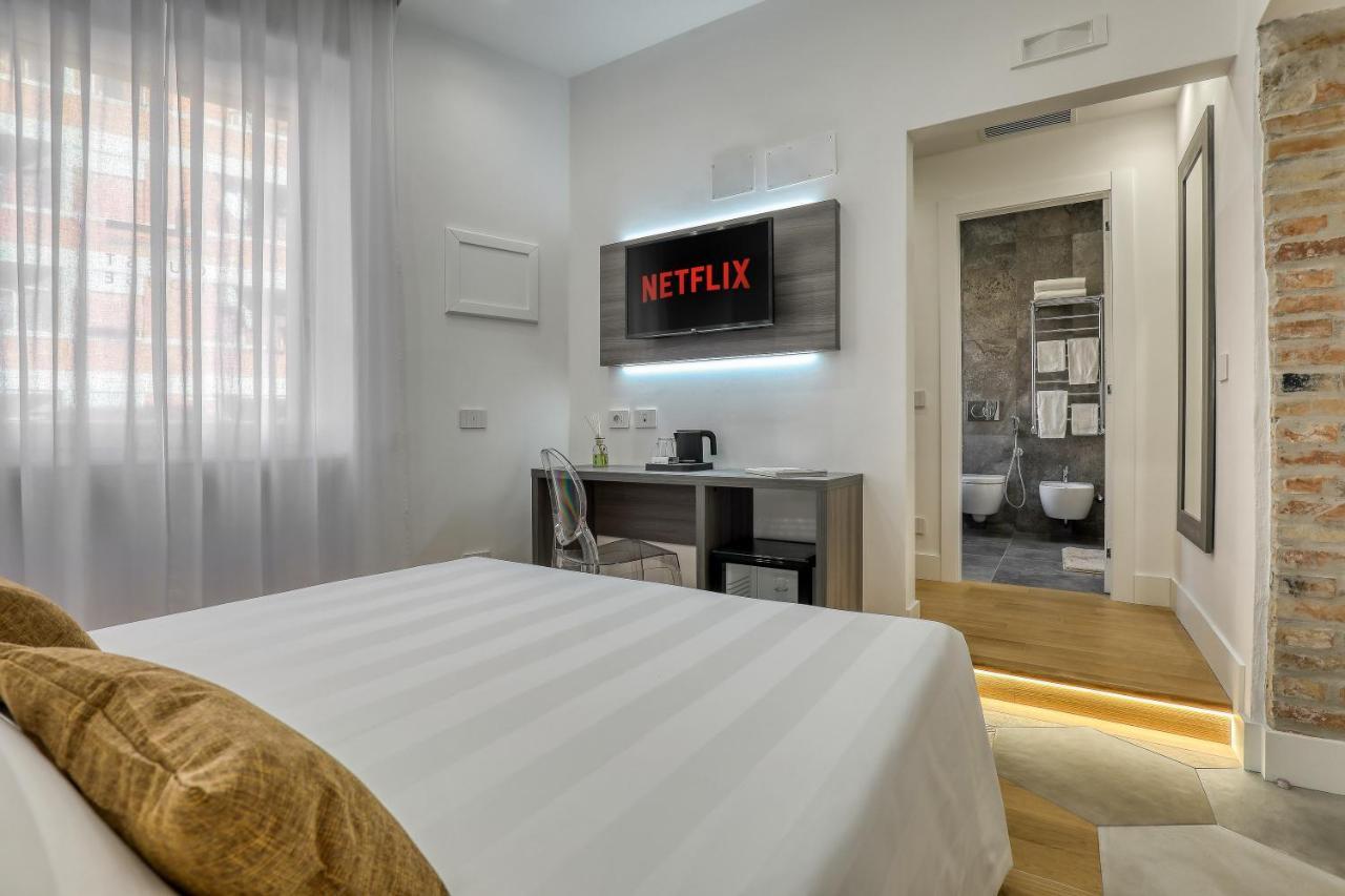 Gallery Suite Civitavecchia Buitenkant foto